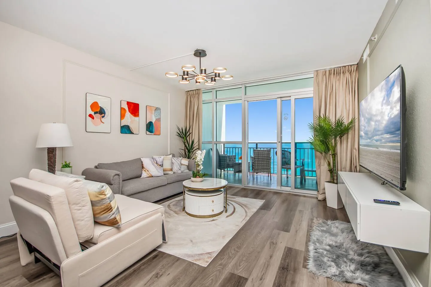 New Relaxing 2BR Modern Oceanfront Condo Retreat — photo 2 of 8