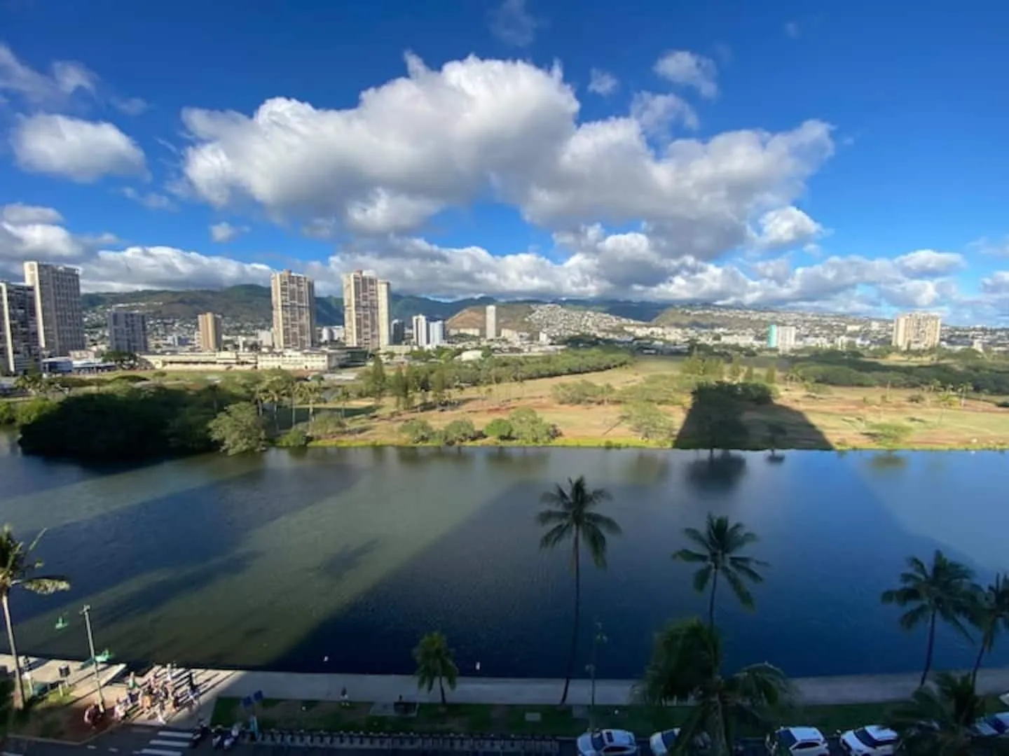 Stylish 1BR Waikiki Condo Near Beach — photo 4 of 8