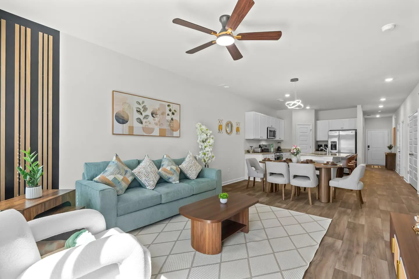New Myrtle Beach Coastal Townhome - 3BR & 3BA — photo 4 of 8