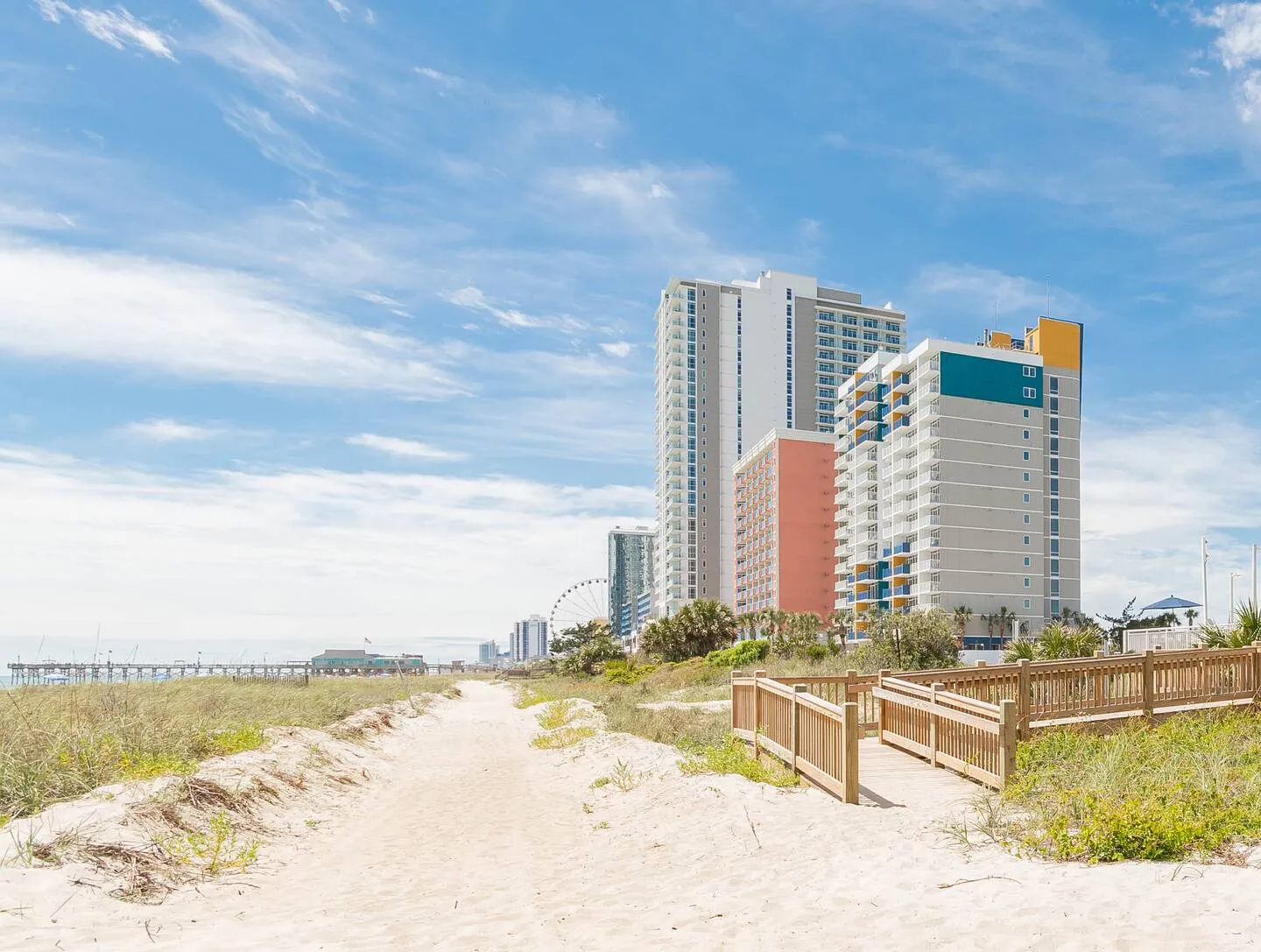 Oceanfront Penthouse 14F · Sleep 8 Walk2 Boardwalk — photo 5 of 8
