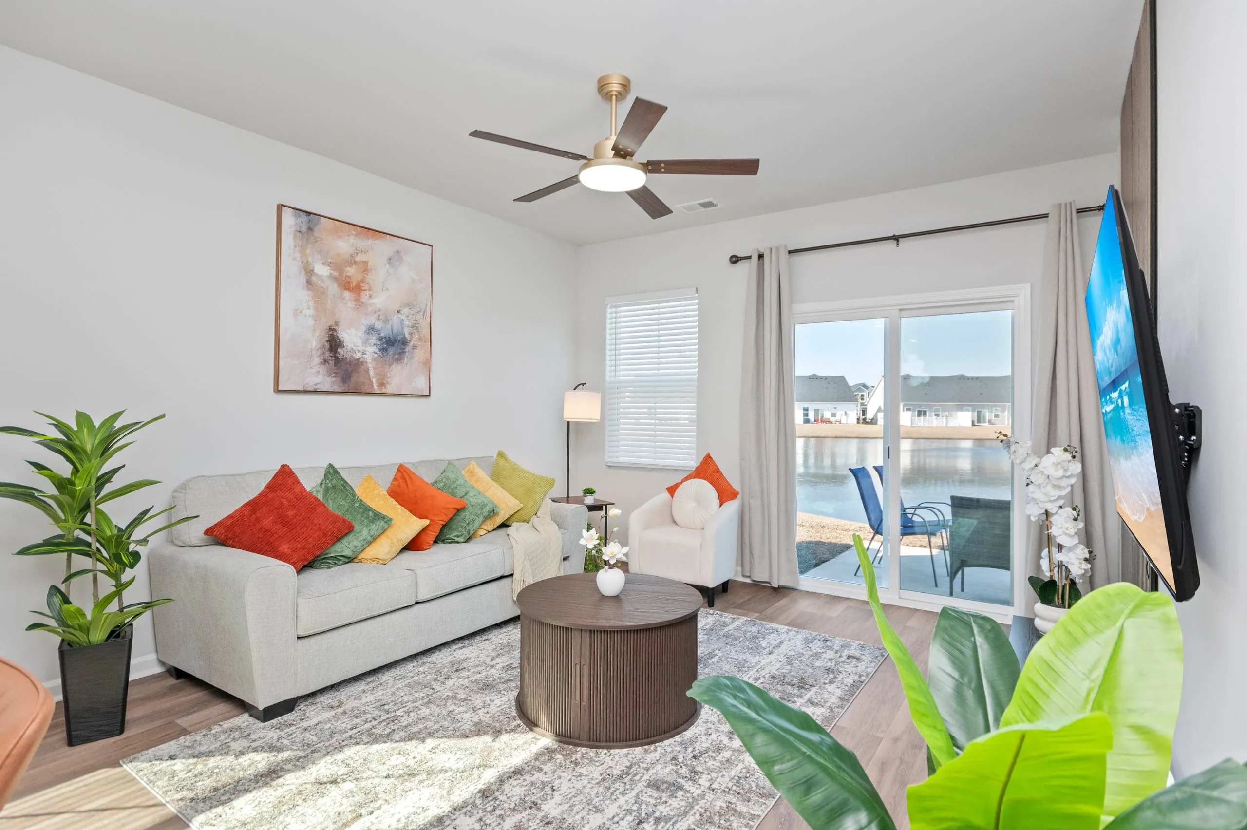 Luxury 3BR/3BA New Build Home - Pool/Beach/Parking — Myrtle Beach, SC